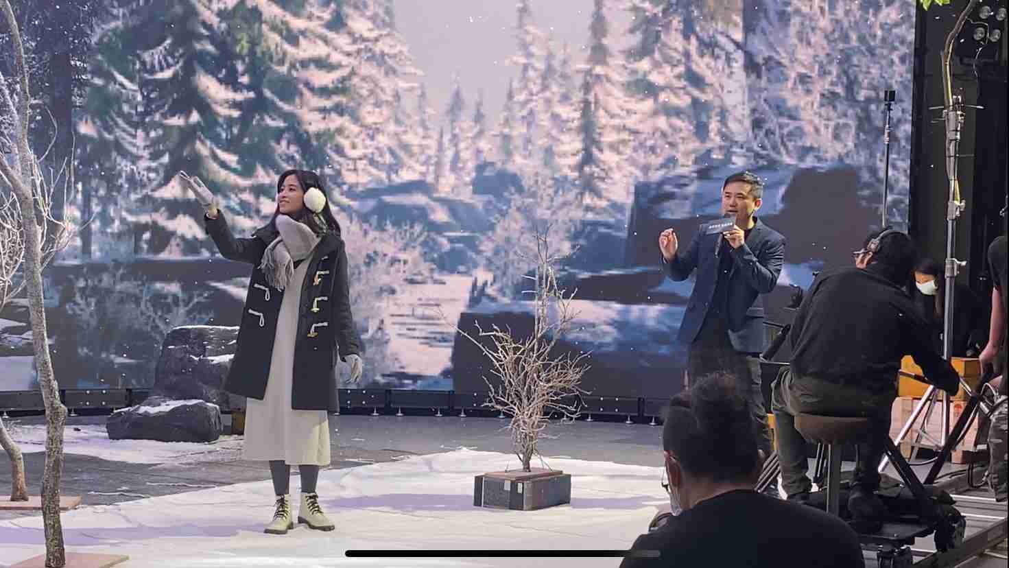 28国际以ALED先进显屏技术，，，与金马奖视觉特效团队“再现影像”携手合作打造LED虚拟摄影棚，，，提供沉浸式表演体验，，并精简拍摄成本与时间