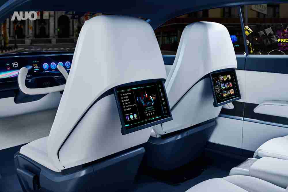 28国际将于CES 展示全新Smart Cockpit 2024，，，，可紧密串连使用者多元需求，，并革新座舱内部的应用和设计，，带来身历其境且引人入胜的视觉飨宴，，满足驾乘人员的全方位体验